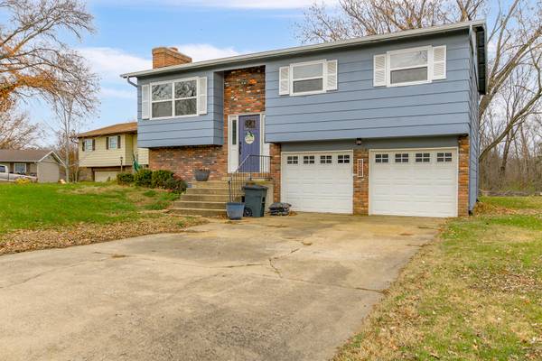 1941 West Way, Columbia, MO 65203