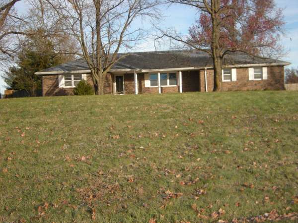 8861 E St charles RD, Columbia, MO 65202