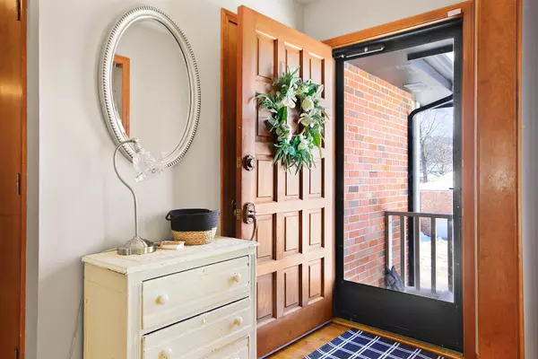 Jefferson City, MO 65101,931 Cari ann DR