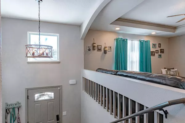 Holts Summit, MO 65043,430 Zachary CT