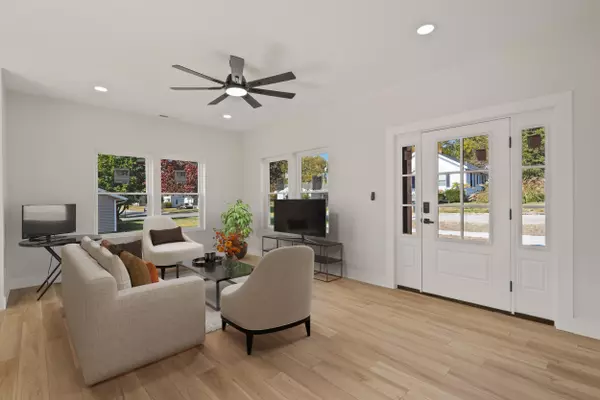 Fulton, MO 65251,408 NE 8th ST