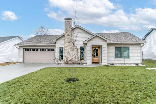 145 N Luna LN, Columbia, MO 65201