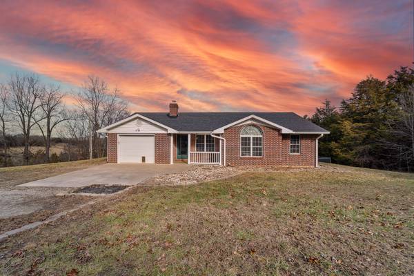 610 Camden DR, Jefferson City, MO 65109