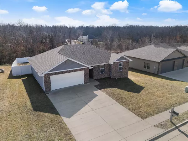 Holts Summit, MO 65043,235 Davis DR