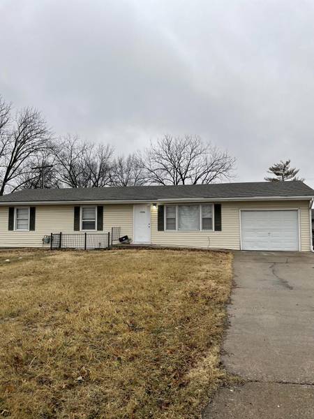 1505 Sylvan LN, Columbia, MO 65202