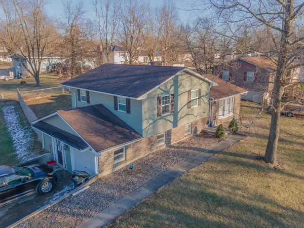 Moberly, MO 65270,520 Meadowbrook DR
