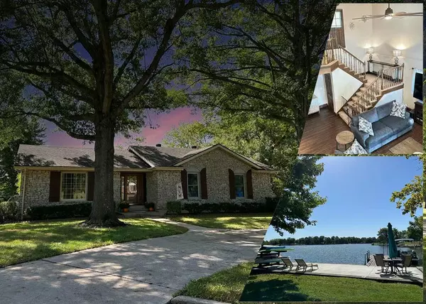 7 N Larand DR, Holts Summit, MO 65043