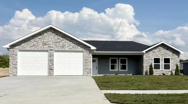 763 Vine DR, Holts Summit, MO 65043