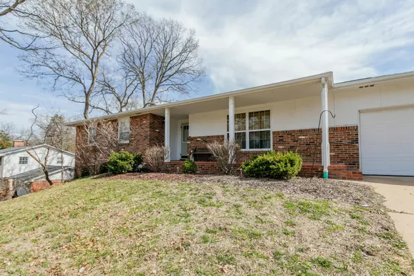 Columbia, MO 65203,406 Longfellow LN