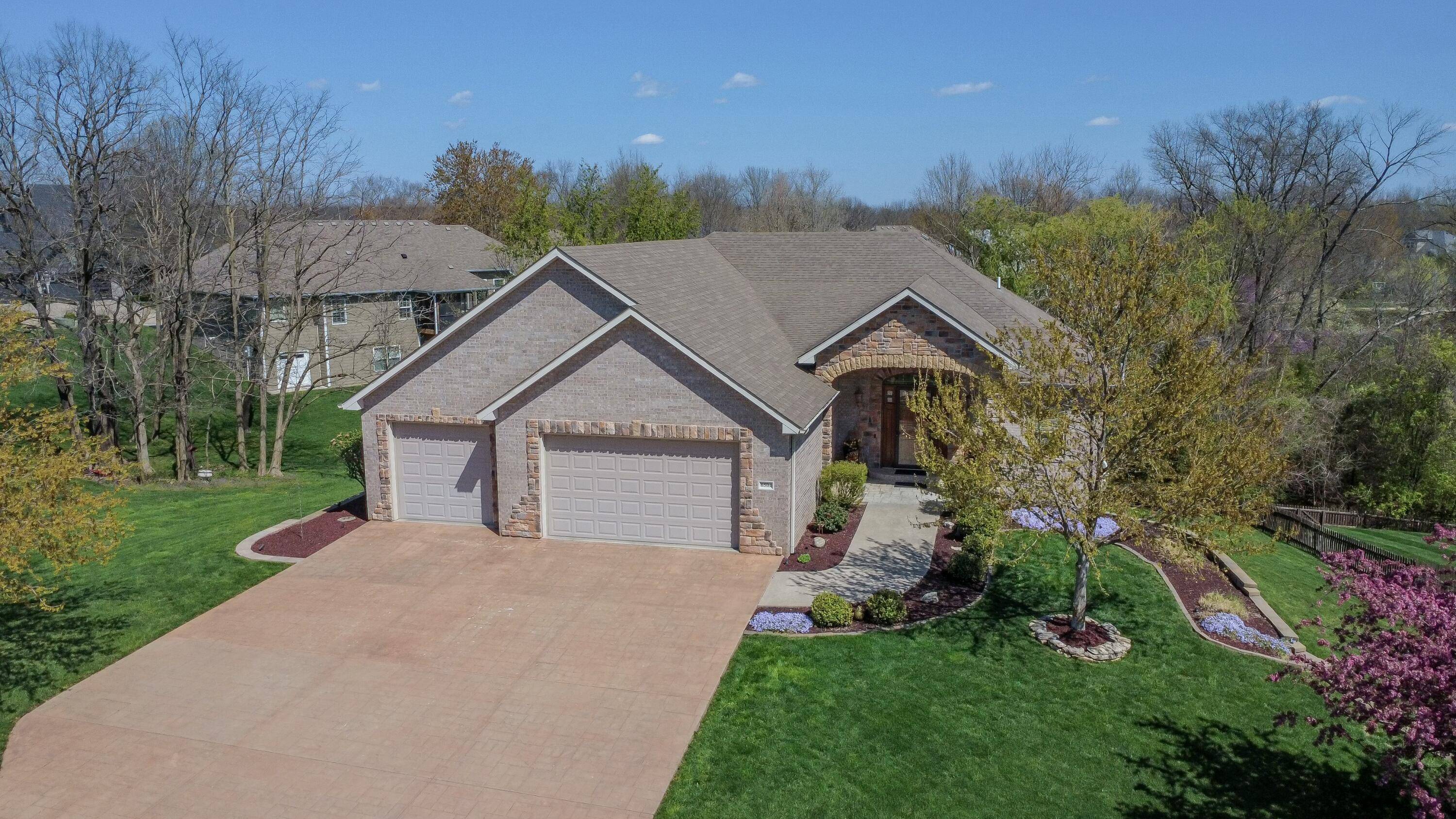 Columbia, MO 65203,6504 Cascades DR