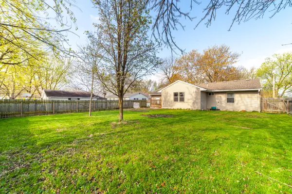 Hallsville, MO 65255,210 Hudson AVE