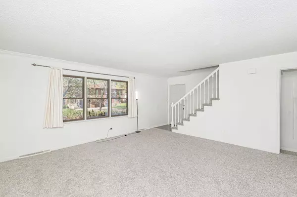 Columbia, MO 65203,4306 Mt carmel LN