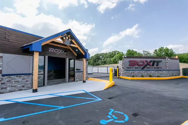 Columbia, MO 65203,711 N Fairview RD