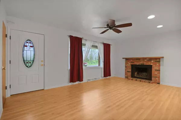 Columbia, MO 65202,3205 Pioneer DR