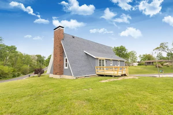 Moberly, MO 65270,208 Edgewood TERR