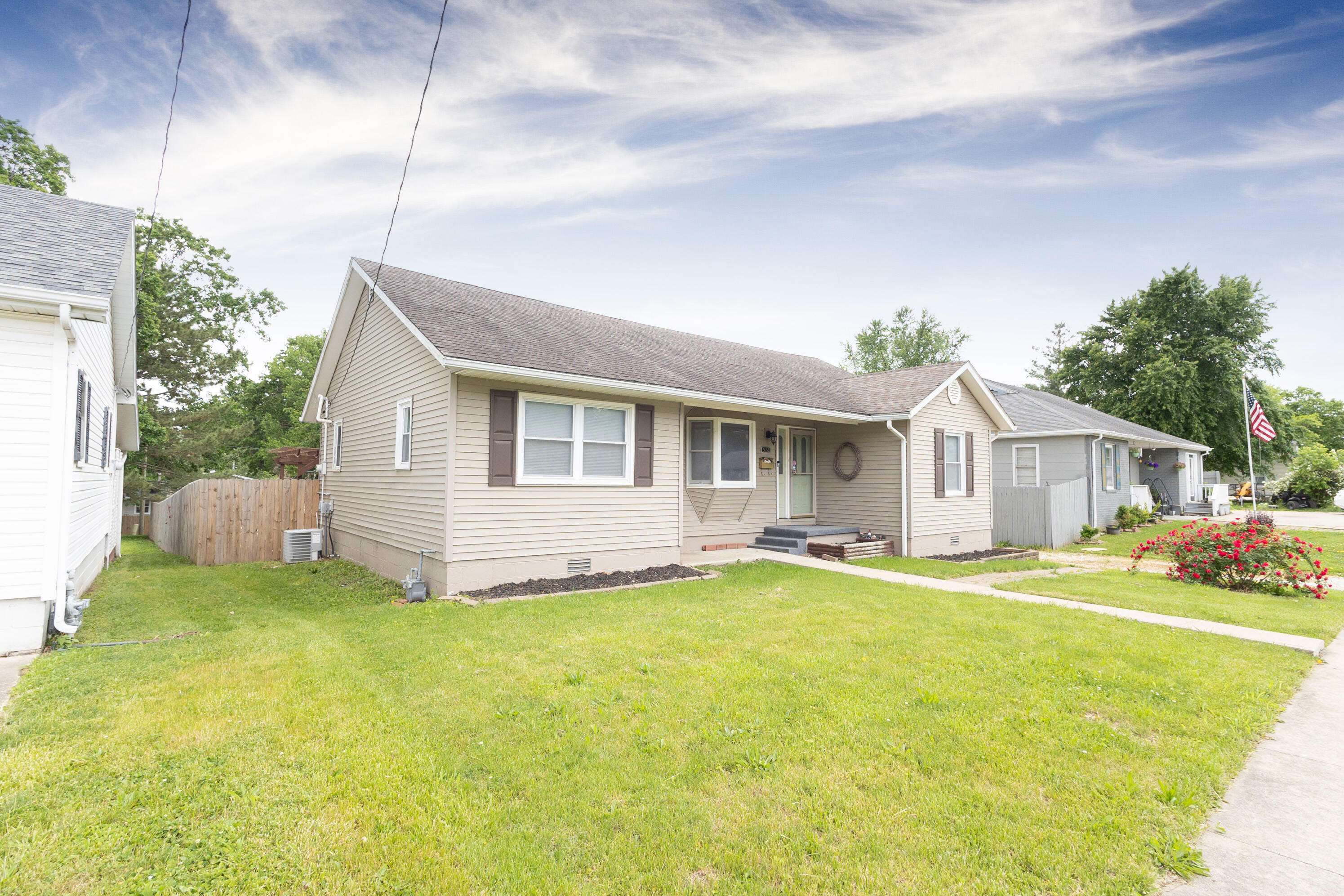 Moberly, MO 65270,526 Fulton AVE