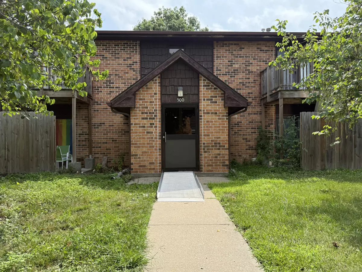 Columbia, MO 65203,500 Columbia DR #D