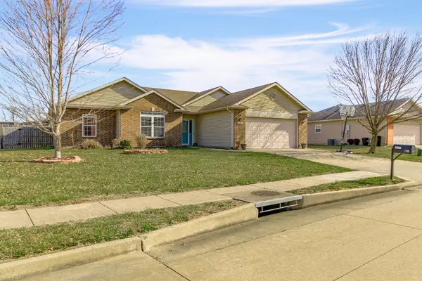 Hallsville, MO 65255,6319 Brooke DR