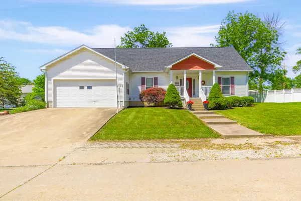 127 S Washington ST, Paris, MO 65275