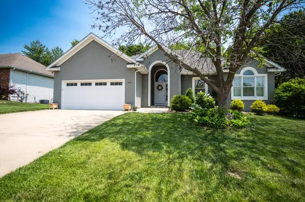 3002 Trailside DR, Columbia, MO 65203