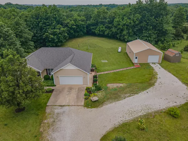 Moberly, MO 65270,1556 County road 2375