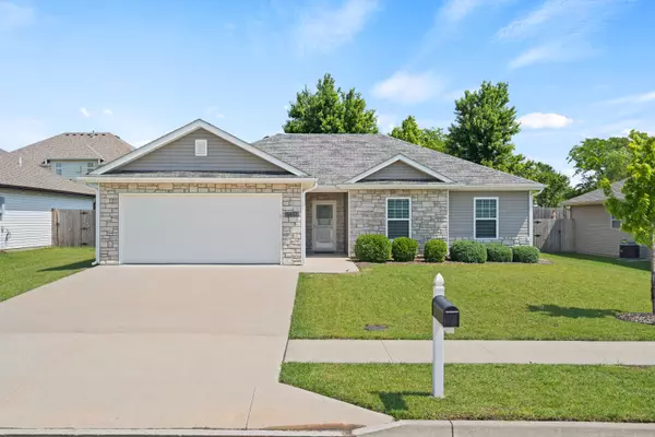 5817 Geyser BLVD, Columbia, MO 65202