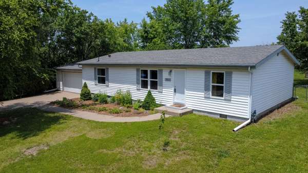 961 E Shalimar DR,  Columbia,  MO 65202