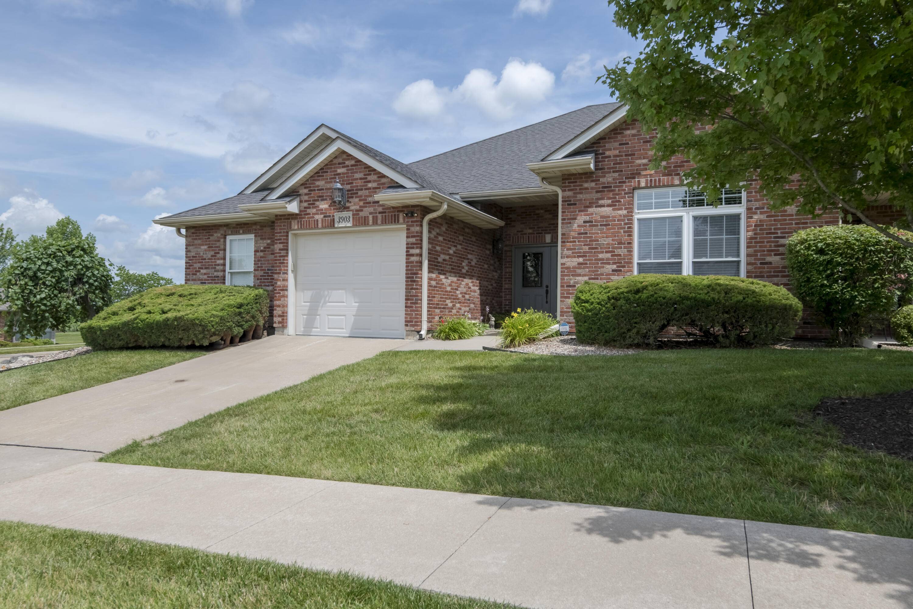 3903 Ivanhoe BLVD, Columbia, MO 65203