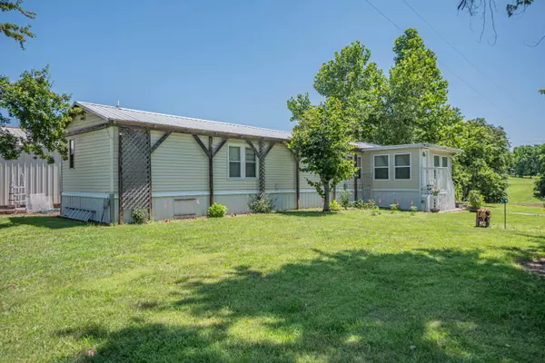 Moberly, MO 65270,1185 County road 2230
