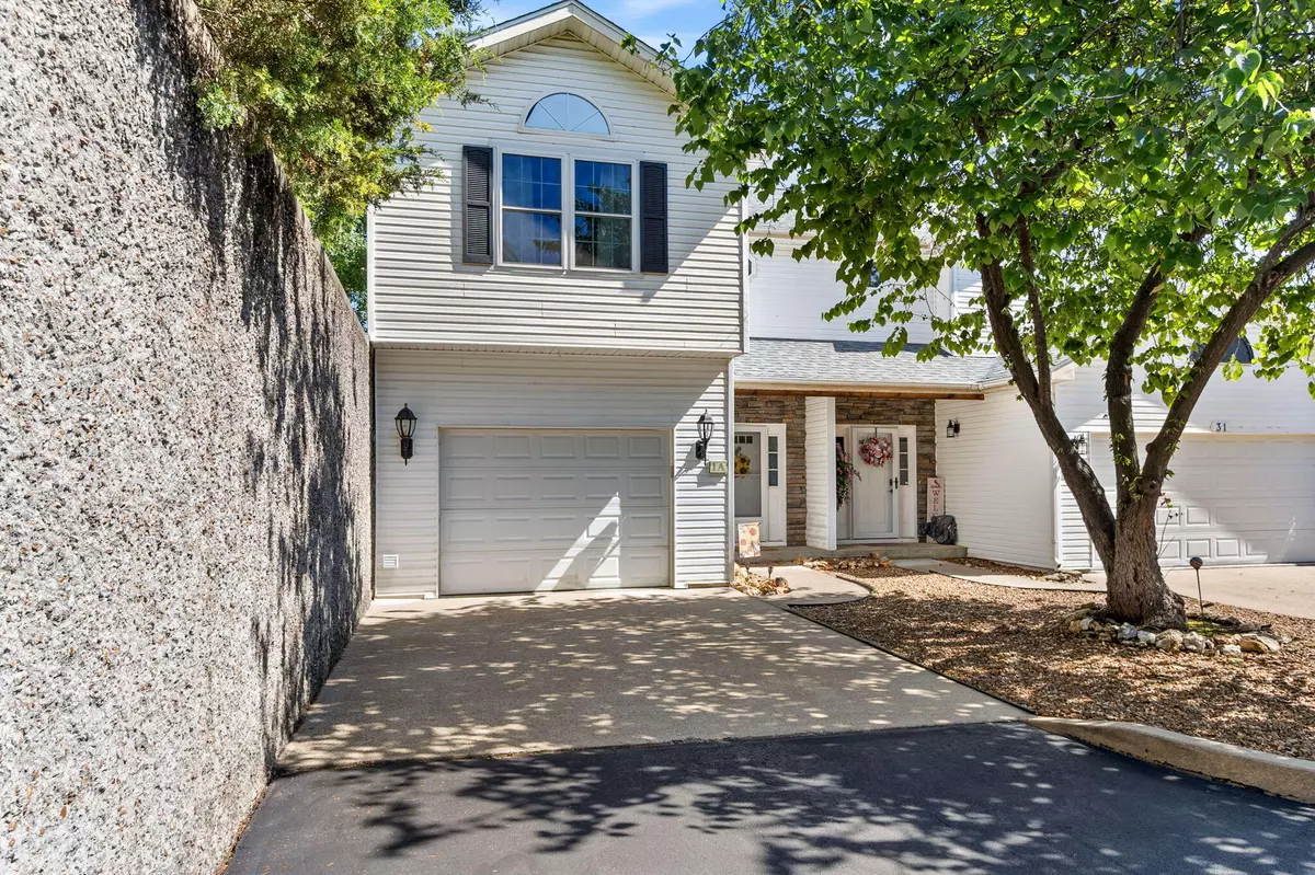 Lake Ozark, MO 65049,31 Bluff ridge DR #1A