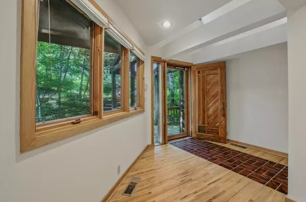 Columbia, MO 65203,1424 Bradford DR