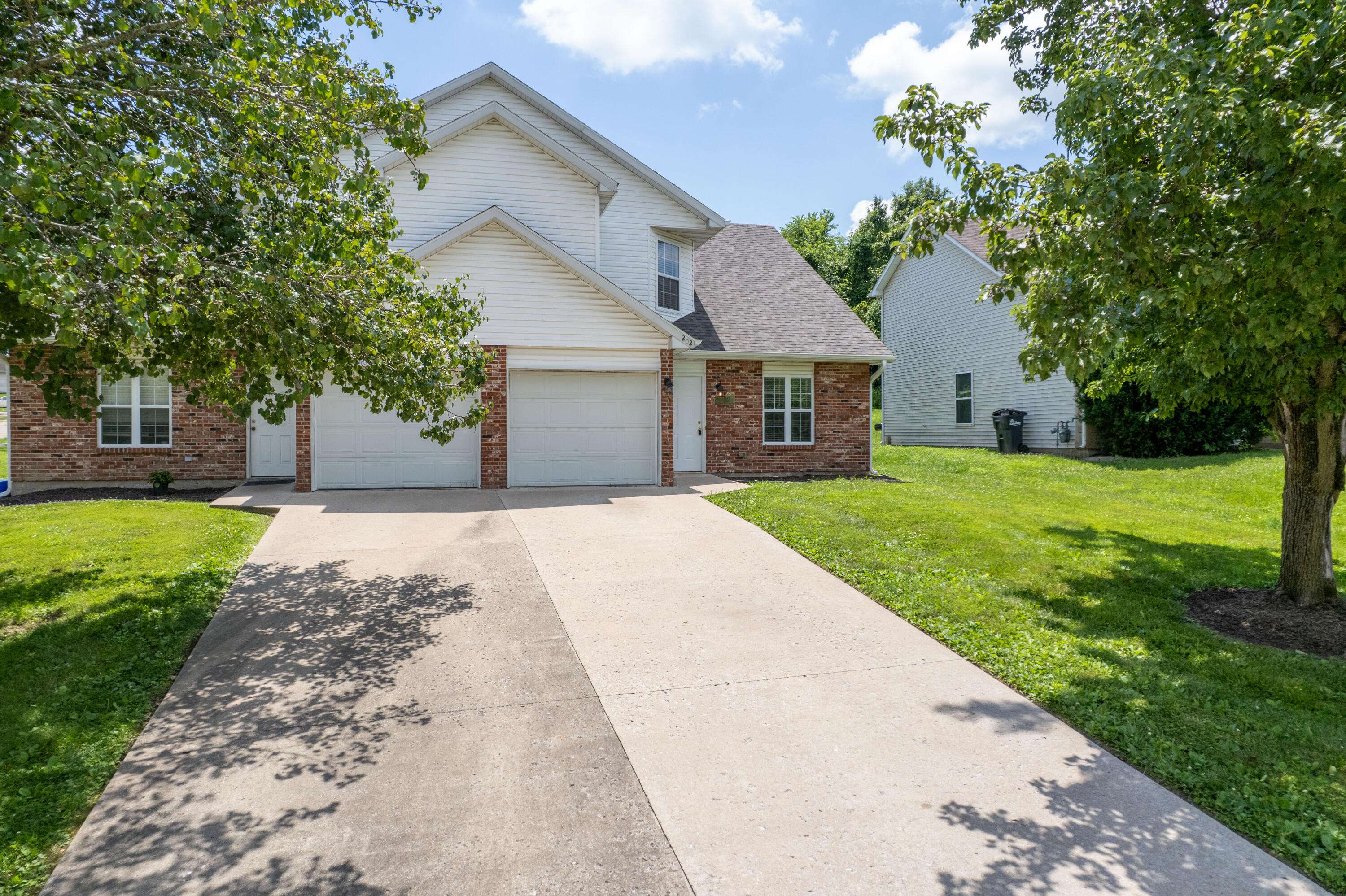 202 Nikki Way, Columbia, MO 65203
