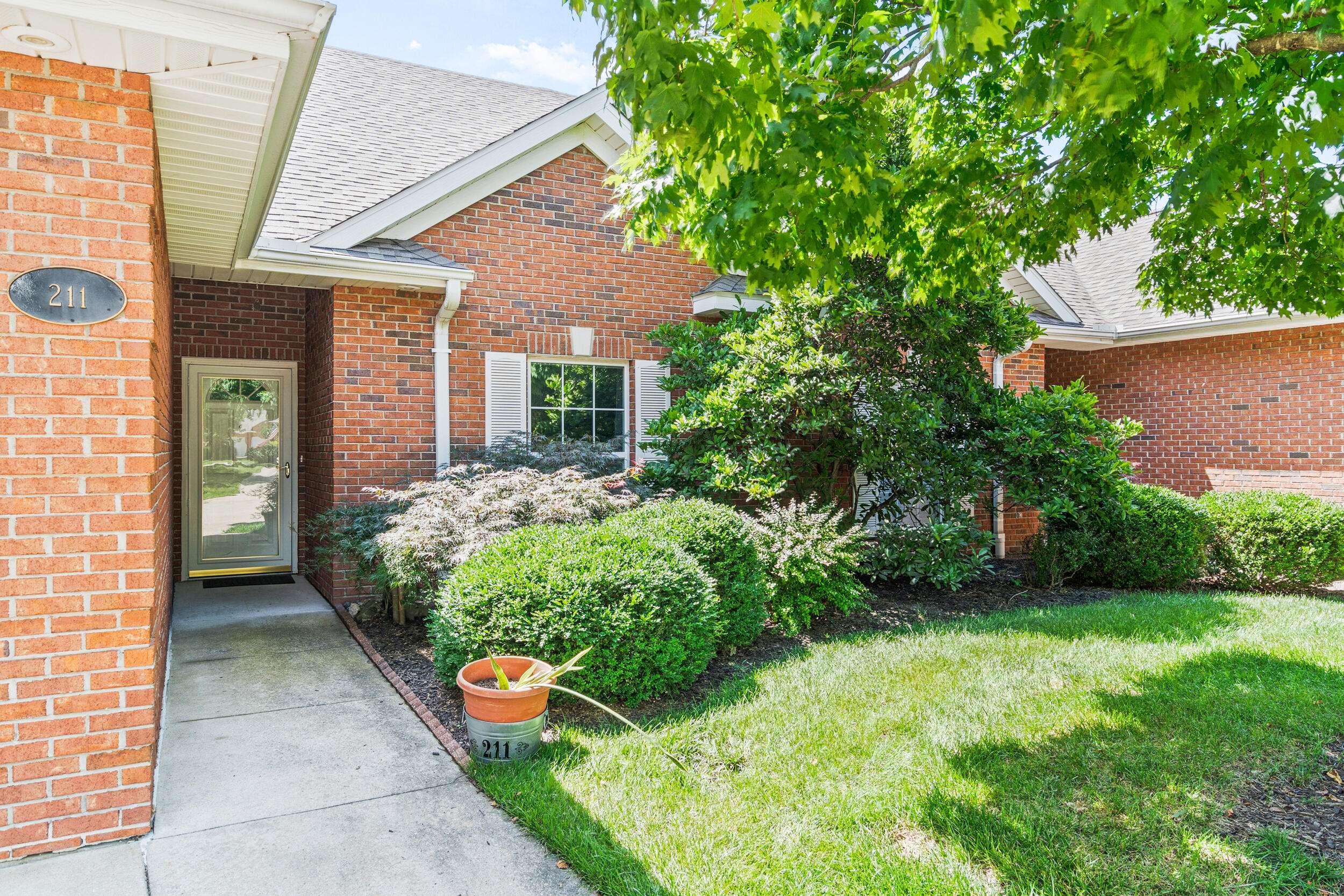 211 Blue sky CT, Columbia, MO 65203