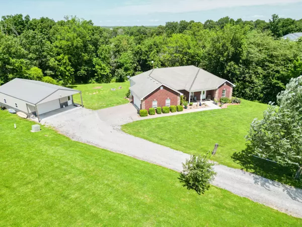 Hartsburg, MO 65039,18185 Old rte a