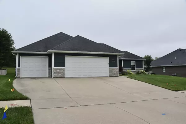 Columbia, MO 65203,114 Cedar falls CT