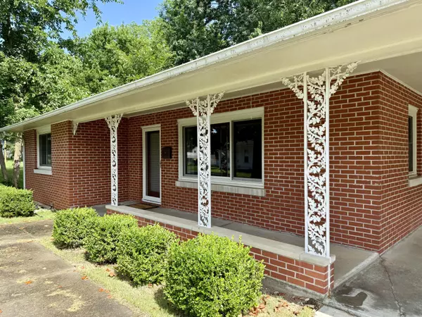 Fulton, MO 65251,213 W 6th ST