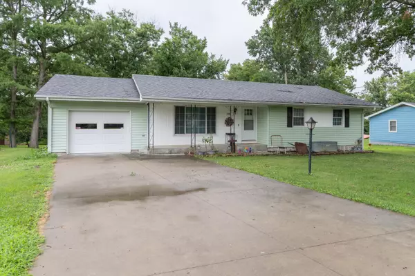 Moberly, MO 65270,720 St charles ST