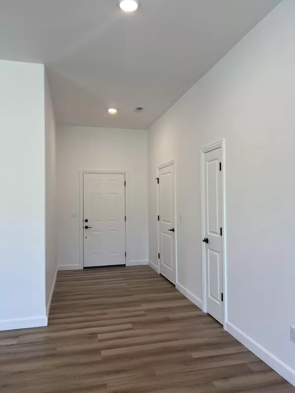 Columbia, MO 65202,3713 Swan CT