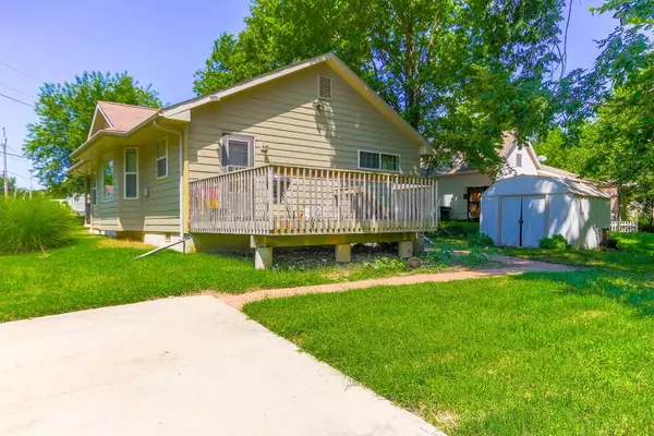 Columbia, MO 65201,401 Hickman AVE