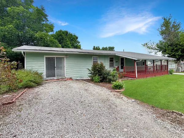 Ashland, MO 65010,605 Redbud LN