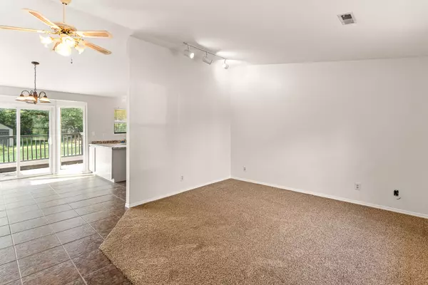 Columbia, MO 65202,3509 Spring cress DR