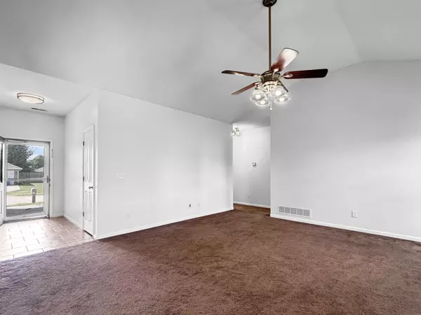 Ashland, MO 65010,406 Trotter LN