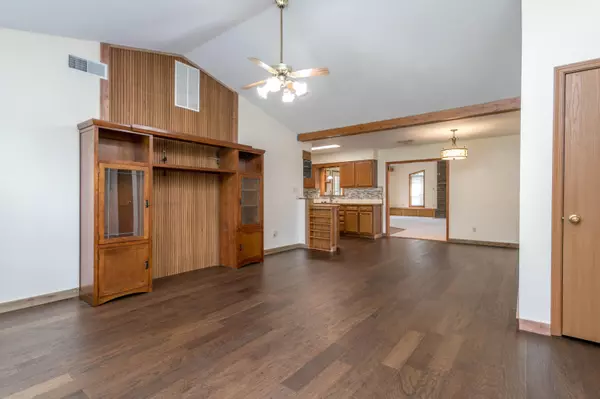 Columbia, MO 65202,1504 N Pin oak BLVD