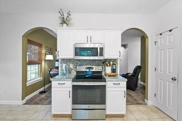 Columbia, MO 65202,4107 Treetop LN