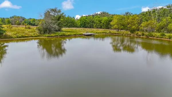 Hallsville, MO 65255,9001 E Oo