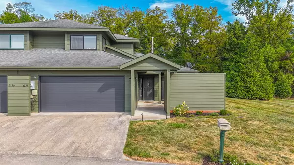 6232 S Hummingbird LN, Columbia, MO 65201