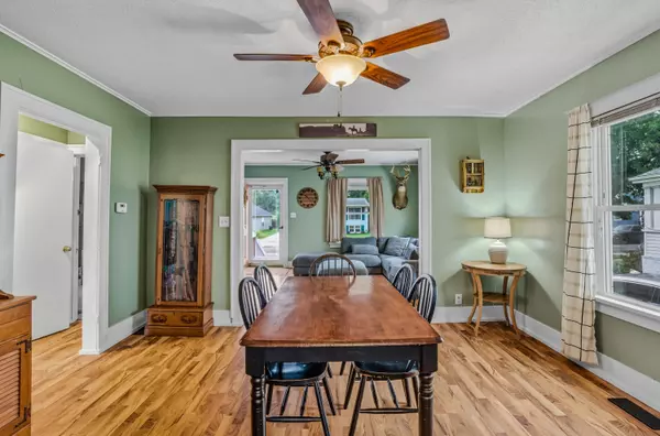 Moberly, MO 65270,319 Halleck ST