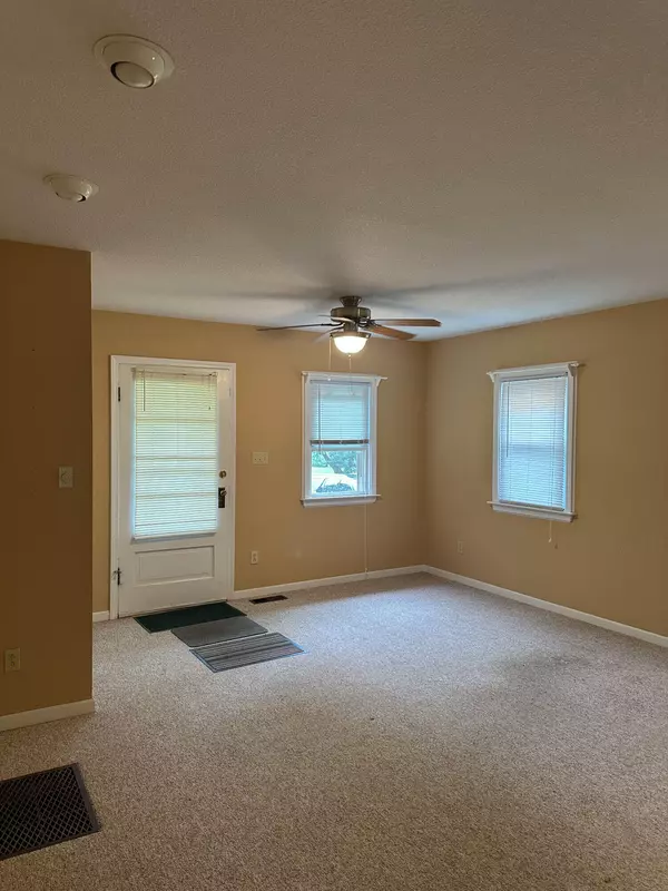 Fayette, MO 65248,205 S Williams ST