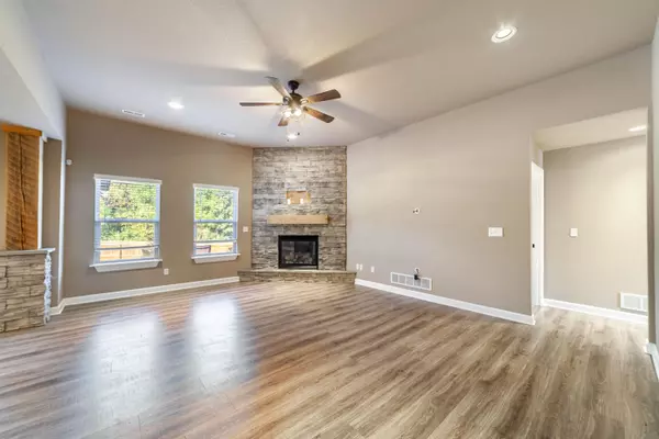 Columbia, MO 65201,205 Kipling Way