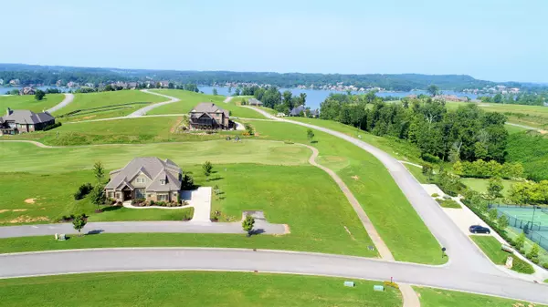 13681 Lighthouse Pointe DR, Lenoir City, TN 37772